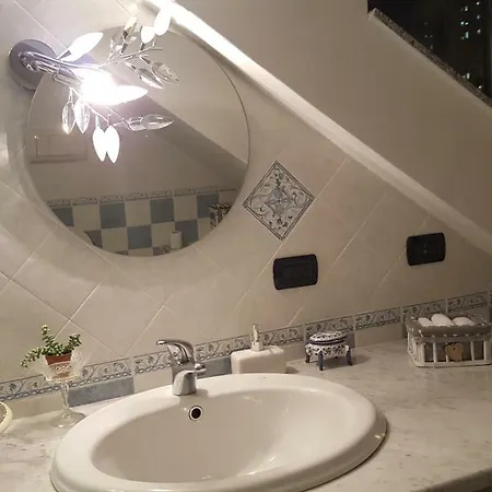 Coros بيت ضيافة 4*