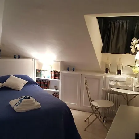 Coros بيت ضيافة